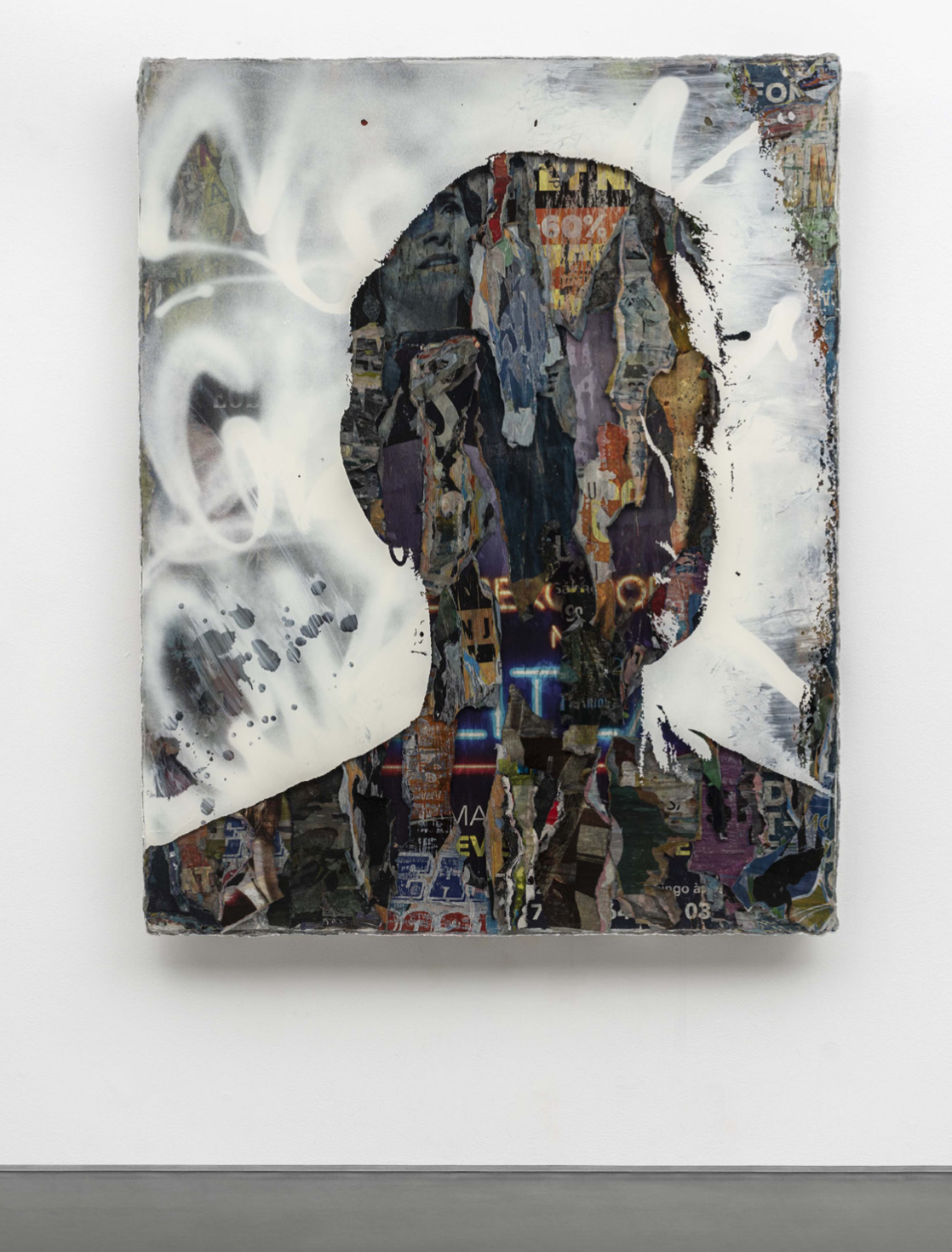 


Alexandre Farto aka Vhils, Atomizer Series #15, 2022. Advertising posters, spray paint, glue, crystal epoxy. 150 x 120 cm. Unique



