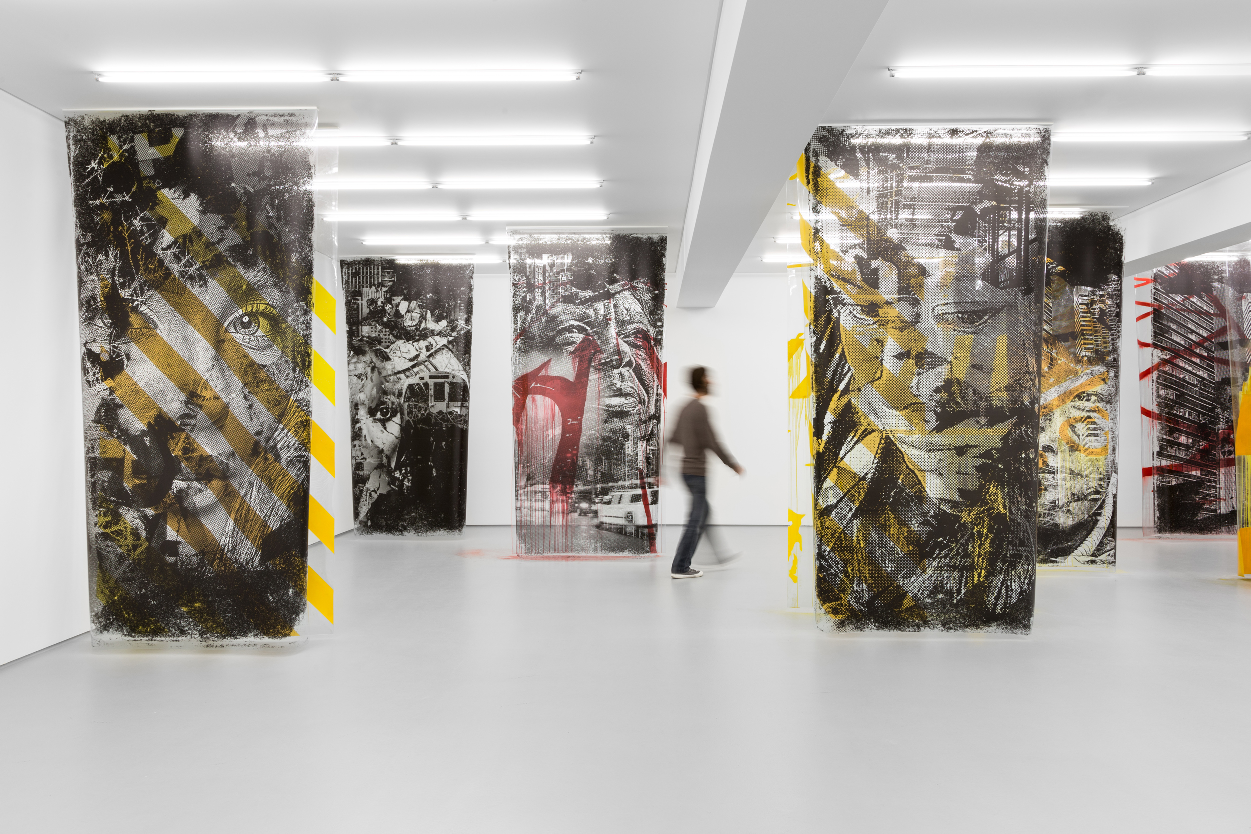 Alexandre Farto aka Vhils
Exhibition view: Intrínseco, Galeria Vera Cortês, 2018
