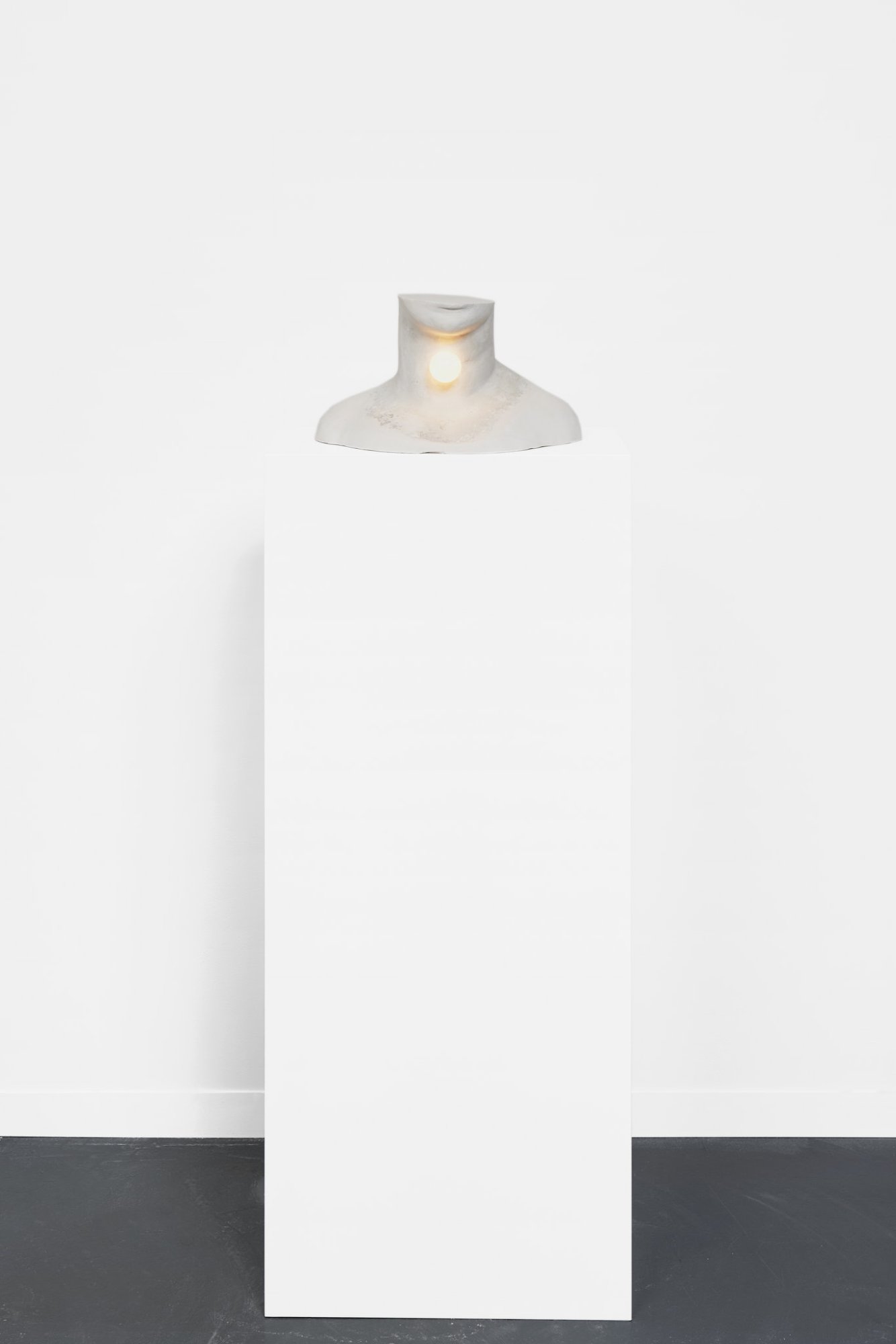 André Romão, Fox song (light), 2021. Sculptural fragment (Portugal c1900), plaster, electrical components. 40 x 40 x 40 approx. Unique. Photo: GRAYSC.
