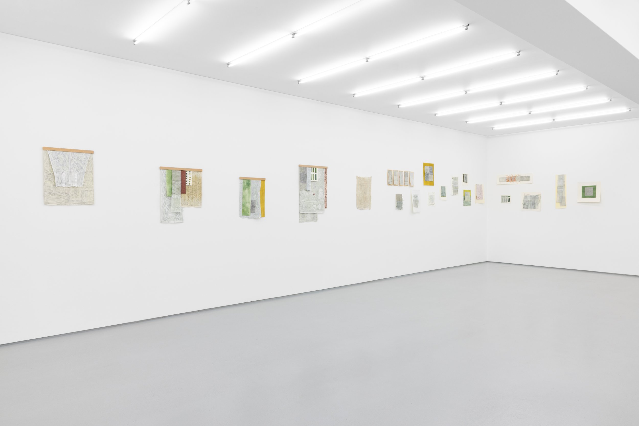 Exhibition view: Gabriela Albergaria, Desperdícios, Galeria Vera Cortês, 2023 
