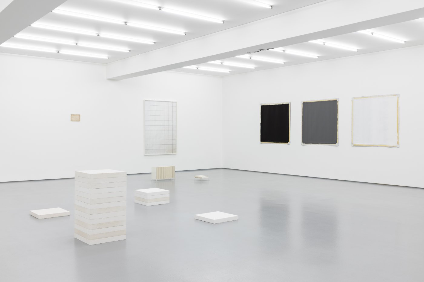 Exhibition view:  Much Ado About Nothing, Angela Detanico / Rafael Lain, Charbel-joseph H. Boutros, Daniel Gustav Cramer, Ignasi Aballí, Karin Sander, Nicolás Lamas, Rémy Zaugg, Galeria Vera Cortês, 2023 
