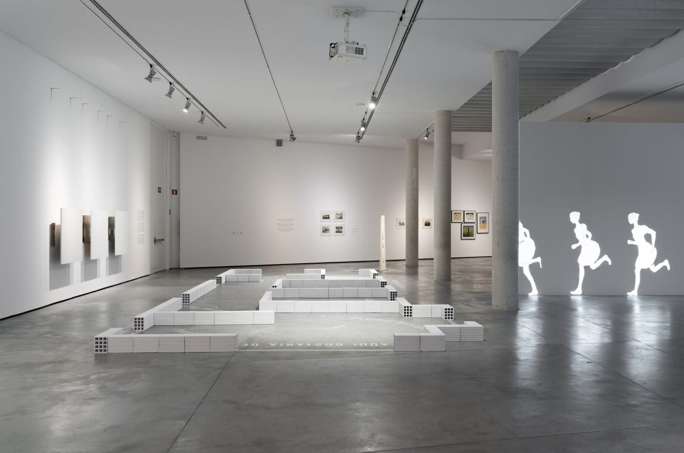 Exhibition view: Ana Vieira. El hogar y la huida (Ana Vieira. The Home and the Escape), Es Baluard Museu d’Art Contemporani de Palma, Palma de Mallorca, Spain, 21.02.20-30.08.20 © of the works of art, Ana Vieira State, 2020 © of the photograph, Es Baluard Museu, 2020. Photographer: David Bonet
