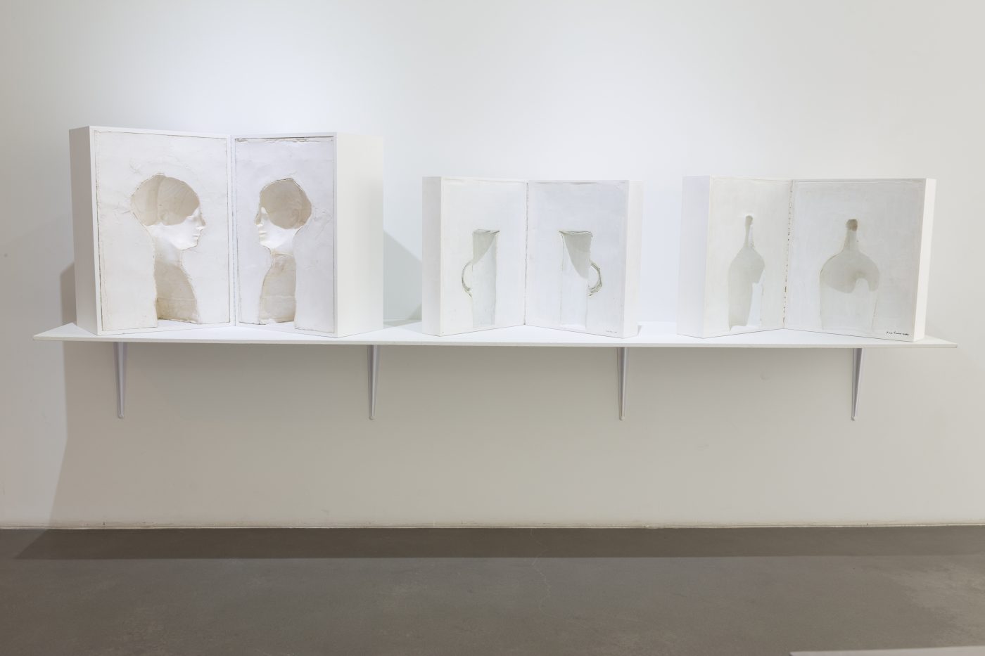 Exhibition view: Ana Vieira – Uma Antologia. Centro de Arte Contemporânea Graça Morais, Bragança, Portugal, 2017-2018
