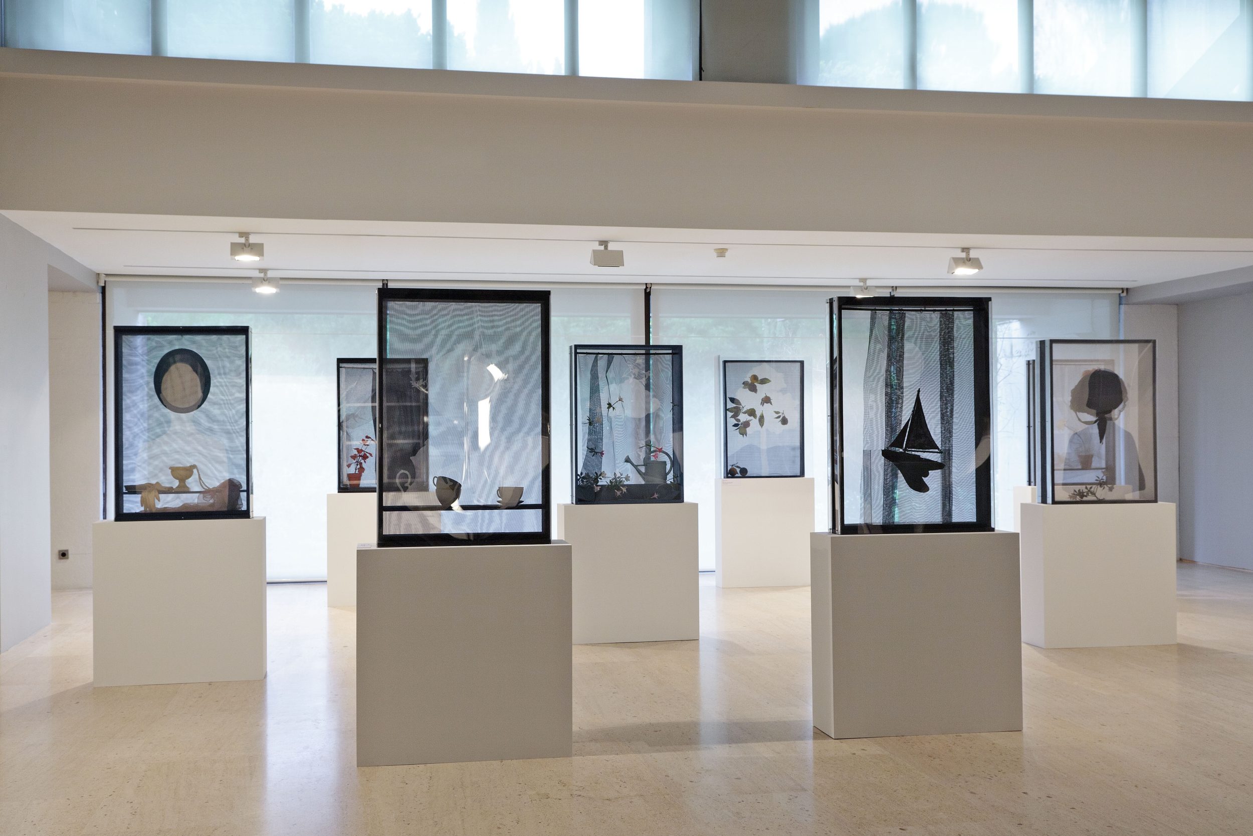 Exhibition view: Ana Vieira, Shelter Walls, Gulbenkian Foundation, Lisbon, Portugal, 2011.
