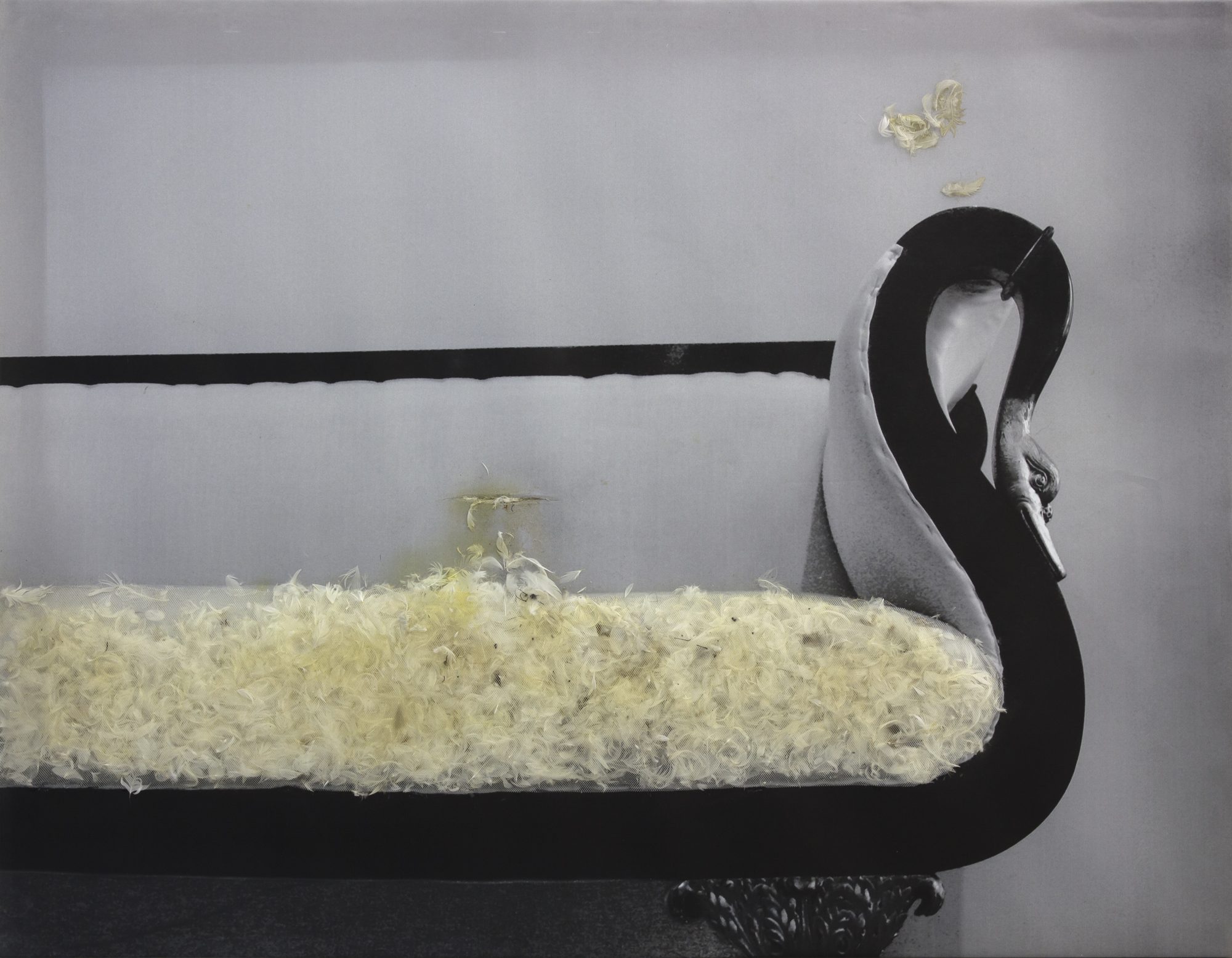 Ana Vieira, Os Móveis a Fugirem do seu Desígnio II, 2014. Intervened photograph. 135 x 160 x 16 cm
