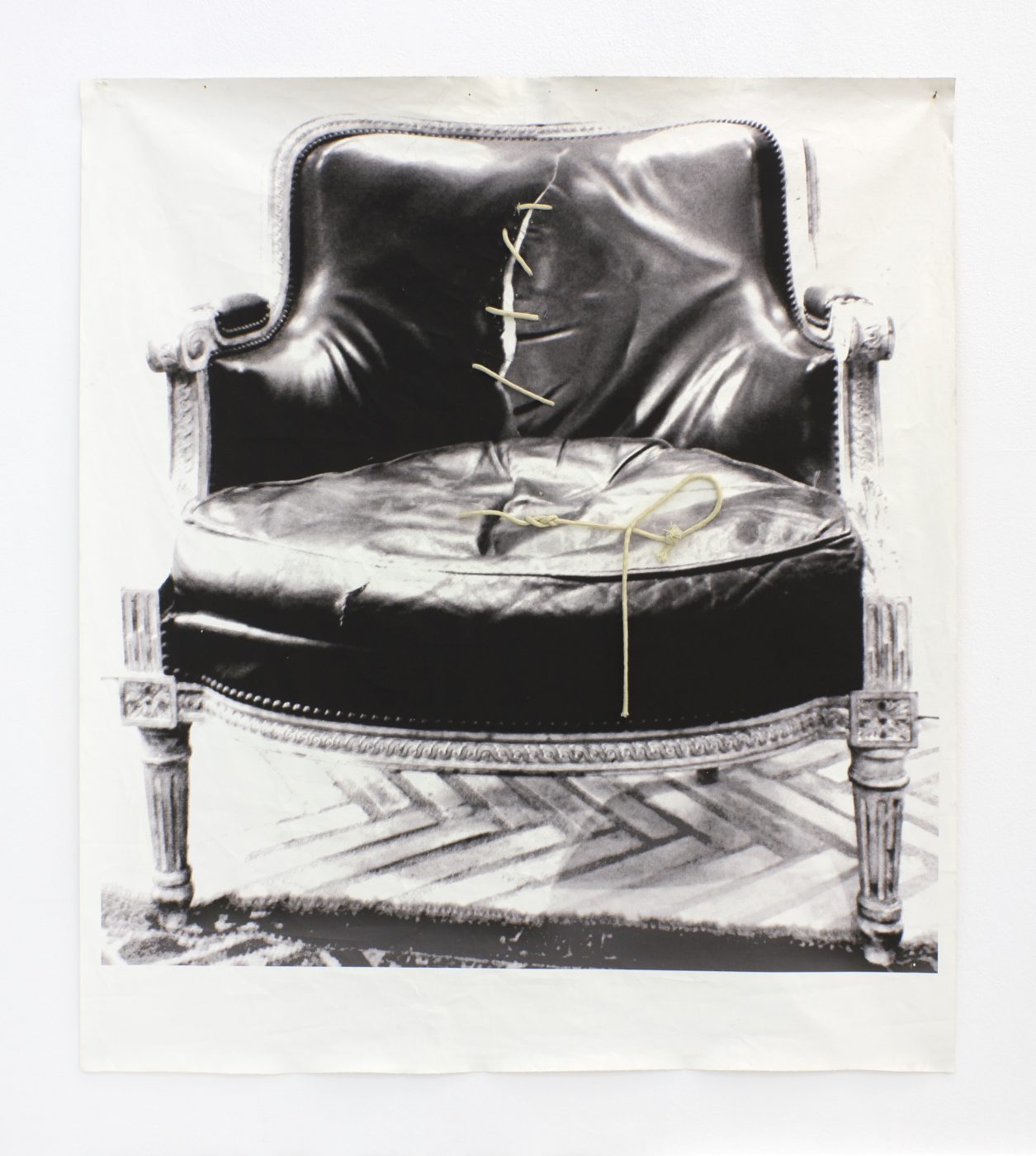 Ana Vieira, Os Móveis a Fugirem do seu Desígnio III,  2014. Print on modified canvas. 90 x 103 cm
