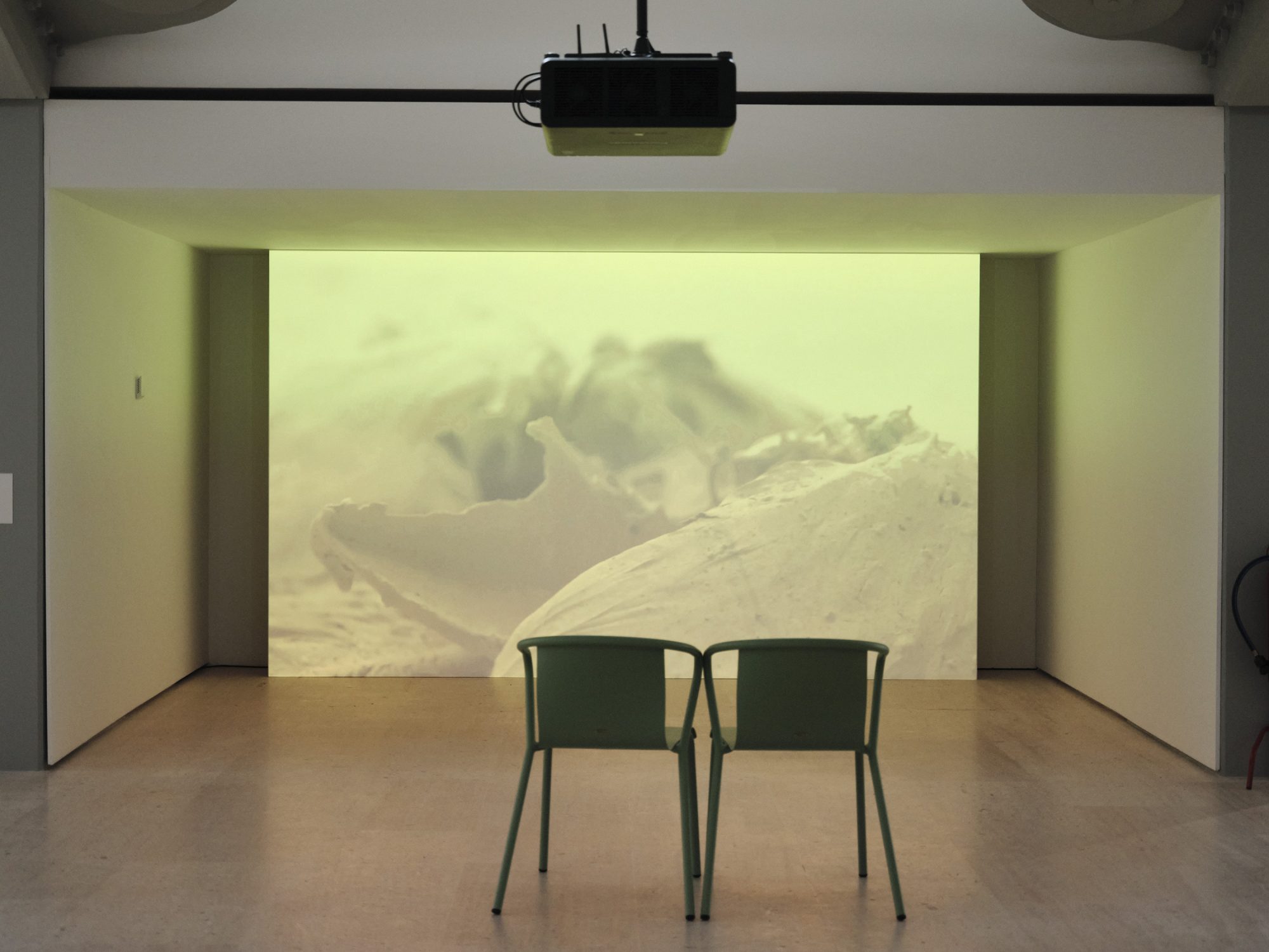 Carlos Bunga, La irrupción de lo impredecible (The Irruption of the Unpredictable), 2024-25. Single-channel, colour, silent, 10 min 28 s, loop.
