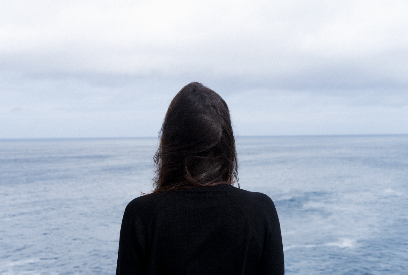Daniel Blaufuks, Mulher contemplando o Mar I / Woman Contemplating the Sea I, 2026. Inkjet print on paper. 80 x 120 x 3,5 cm. Ed. 3
